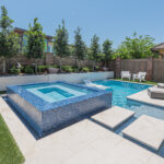 Perimeter overflow spa